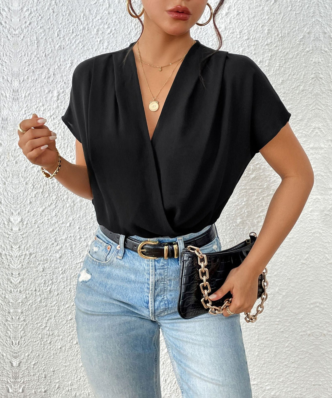 Damen Blusenshirt mit eleganter Wickeloptik und kurzen Ärmeln