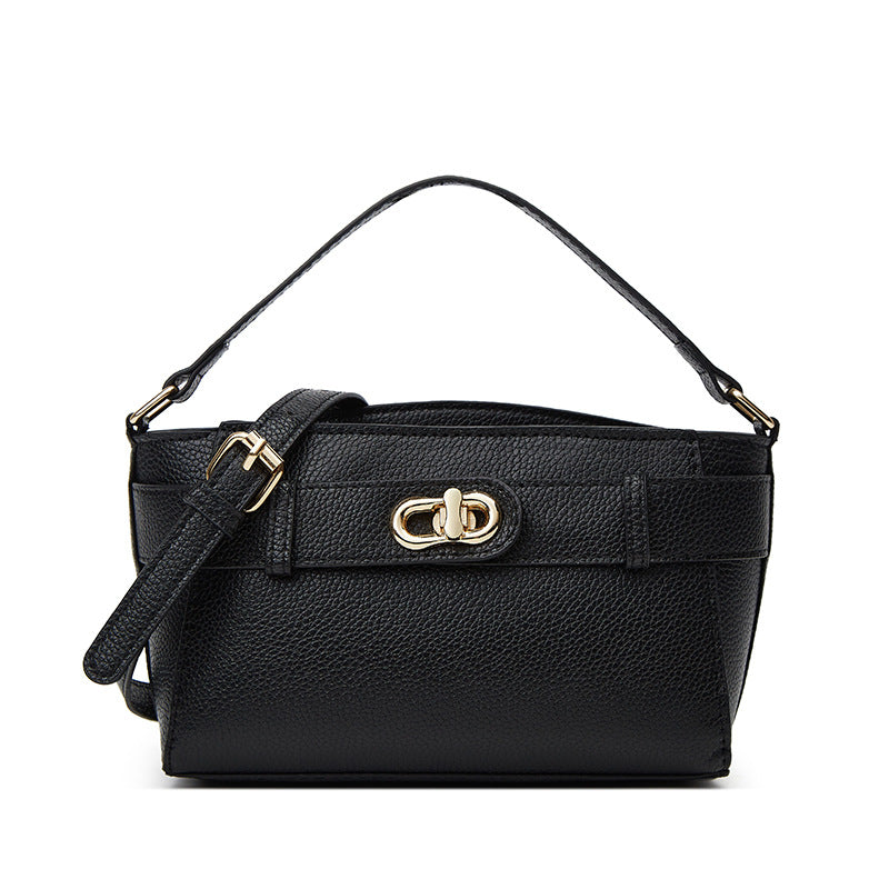 Damen Tragetasche mit eleganter Struktur und luxuriösem Kettenverschluss Nord Taschen