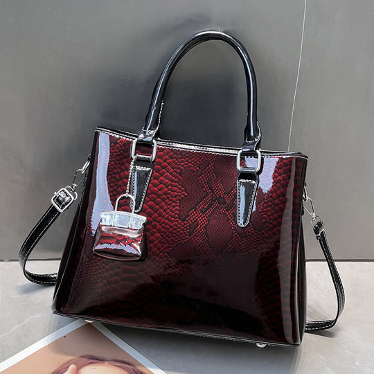 Damen elegante Handtasche aus reptilprägiertem Kunstleder mit abnehmbarem Schulterriemen Nord Taschen