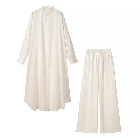 Damen Maxikleid im Plissee-Kaftanstil mit Oversize-Ärmeln und Knopfleiste Nord Taschen
