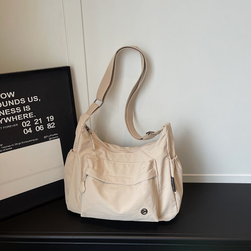 Damen Umhängetasche mit praktischen Fächern Nord Taschen