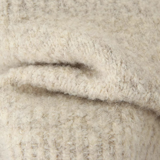 Damen kurze gezippte Strickjacke mit Stehkragen und Rippenbund Nord Taschen