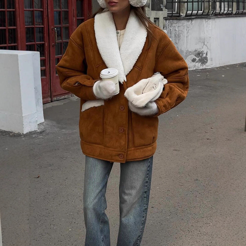Damen Oversized Lammfellimitat Jacke mit großem Schalkragen Nord Taschen