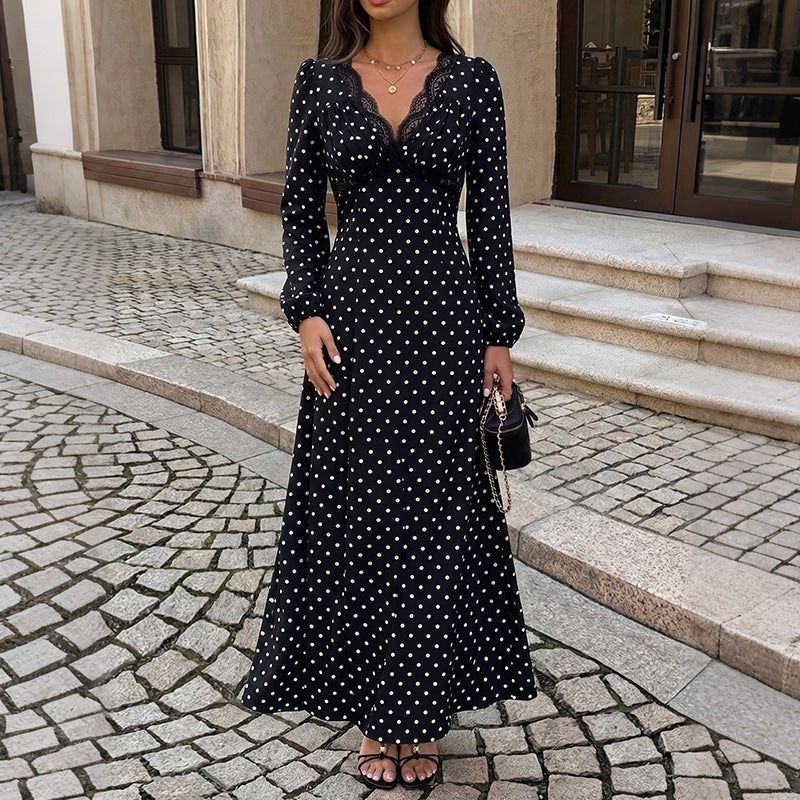 Damen Polka‑Dot Maxikleid mit Spitzen‑V-Ausschnitt, Empire‑Taillenlinie und langem Fließrock Nord Taschen