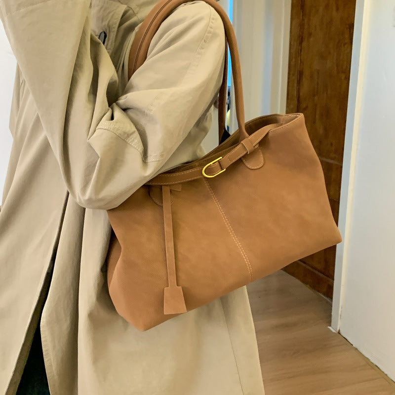 Damen elegante Tote-Handtasche mit glänzendem Detail Nord Taschen