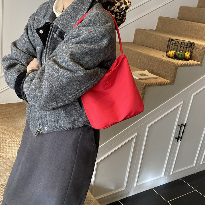 Damen praktische Umhängetasche mit minimalistischer Struktur Nord Taschen
