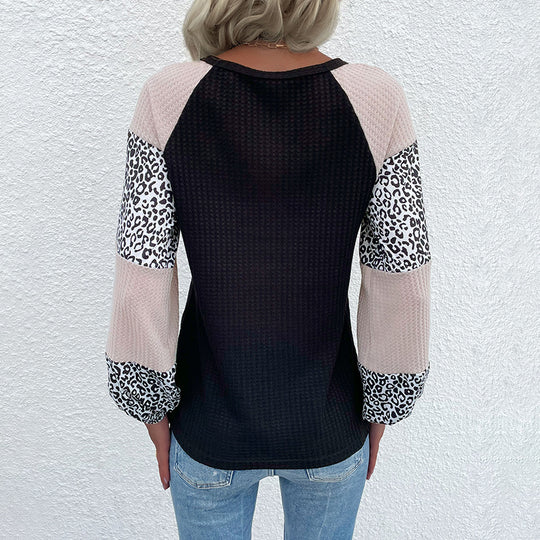 Damen Raglan-Langarmshirt aus Waffeljersey mit Colorblock-Ärmeln und Leoparden-Details Nord Taschen