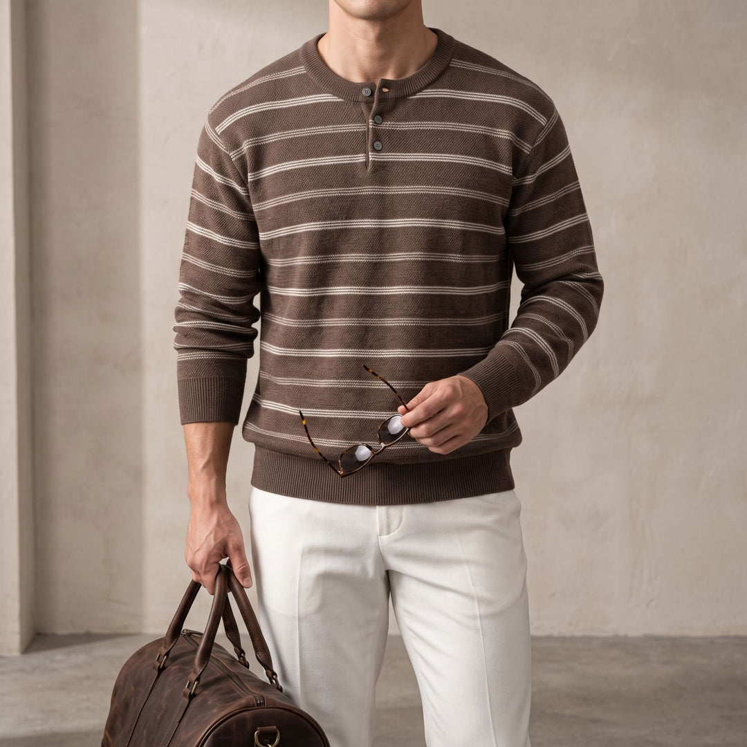 Herren Henley‑Strickpullover mit feiner Struktur und horizontalen Streifen Nord Taschen