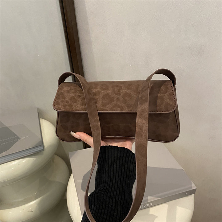 Damen modische Umhängetasche mit samtiger Struktur Nord Taschen