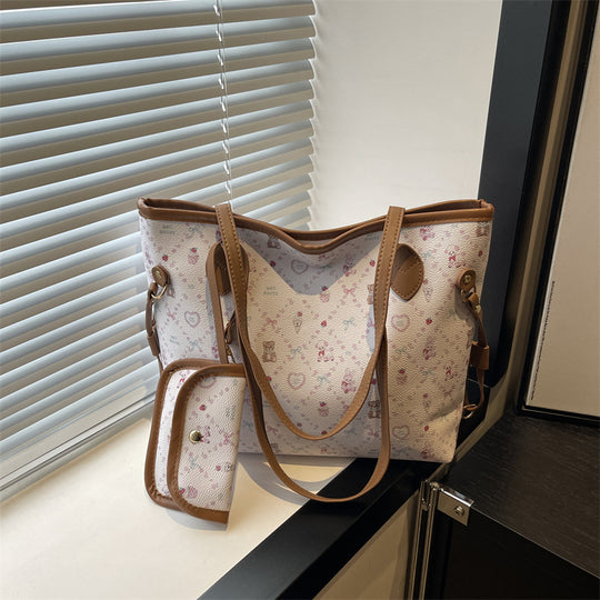 Damen Shopper-Tasche mit verspieltem Herzdesign und abnehmbarem Kosmetiktäschchen Nord Taschen