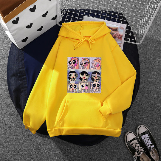 Damen nan lässiger Kapuzenpullover mit quadratischem Cartoon-Collageprint weiches Fleece Innenfutter und aufgesetzter Kängurutasche Nord Taschen