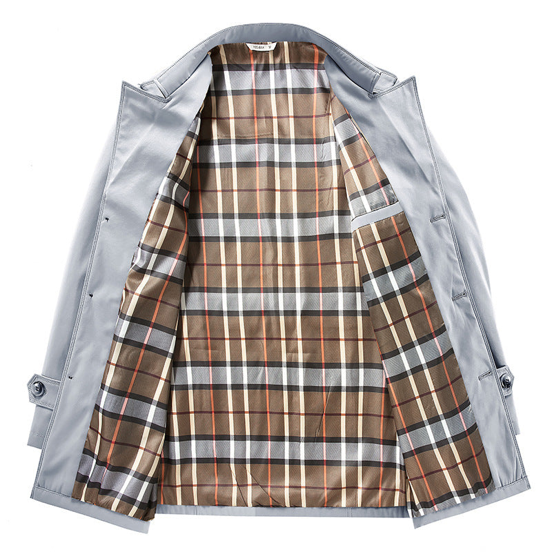 Herren Kurz-Trenchcoat im klassischen Stil mit karierter Innenfütterung, Schulterklappen und Pattentaschen Nord Taschen