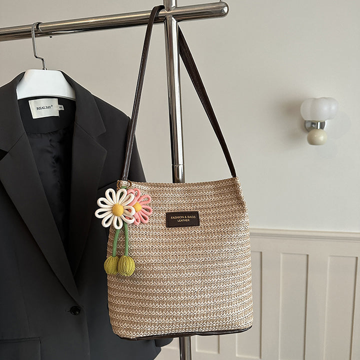 Damen praktische Beuteltasche mit modischem Blumendetail Nord Taschen