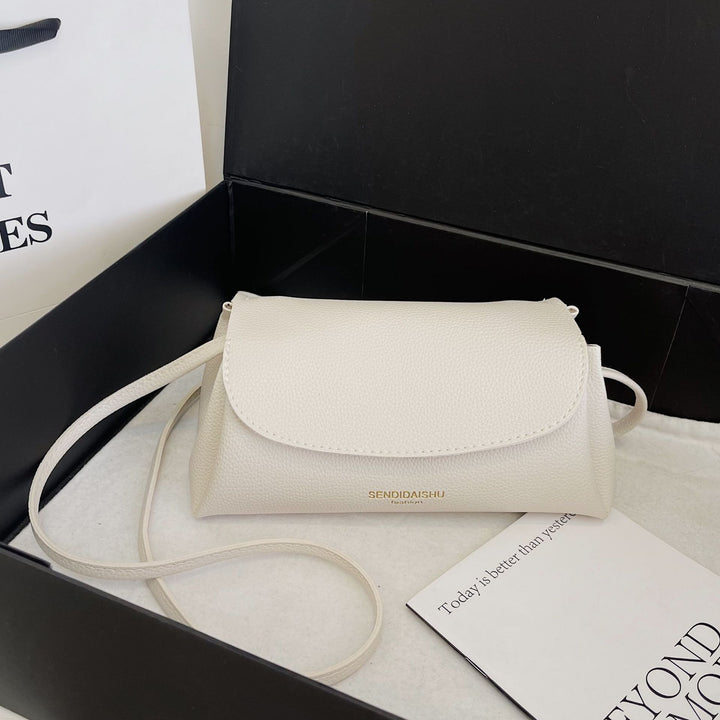 Damen Umhängetasche mit elegantem Klappverschluss Nord Taschen