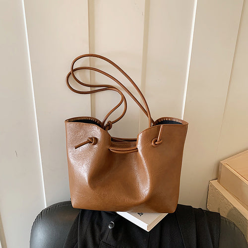 Damen Beuteltasche mit elegantem Kordelzug Nord Taschen