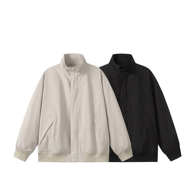 Unisex Kurz geschnittene Oversize-Bomberjacke mit Stehkragen, verdeckter Frontblende und Rippenbündchen Nord Taschen