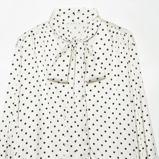 Damen Bluse mit Schleifenkragen, Tupfenmuster und Volantärmeln Nord Taschen