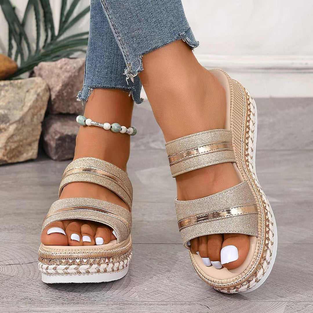 Damen Riemensandalen mit modischer Schmuckverzierung und Plateau-Rand