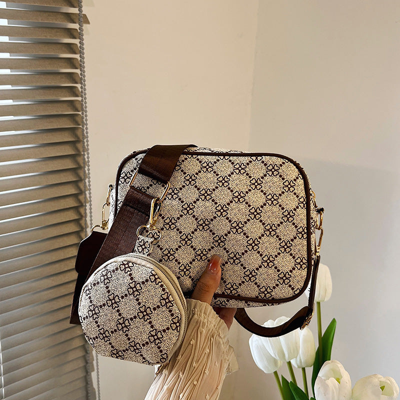 Damen Umhängetasche mit praktischem Design und abnehmbarem Mini-Organizer Nord Taschen