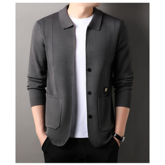 Herren Feinstrukturierte Strickjacke mit Hemdkragen, Knopfleiste und aufgesetzten Taschen Nord Taschen