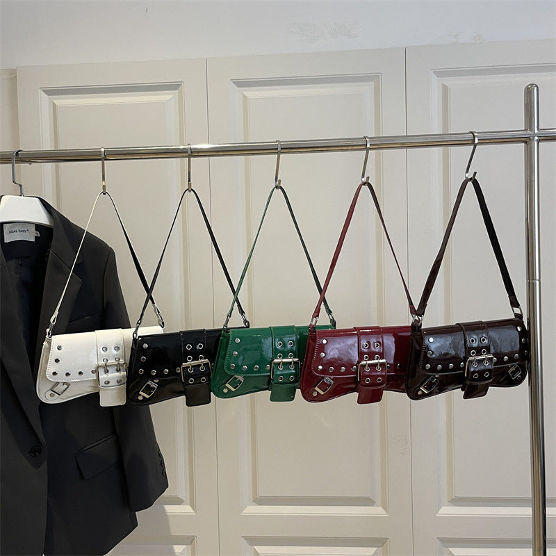 Damen edle Schultertasche mit trendigem Schnallenverschluss Nord Taschen