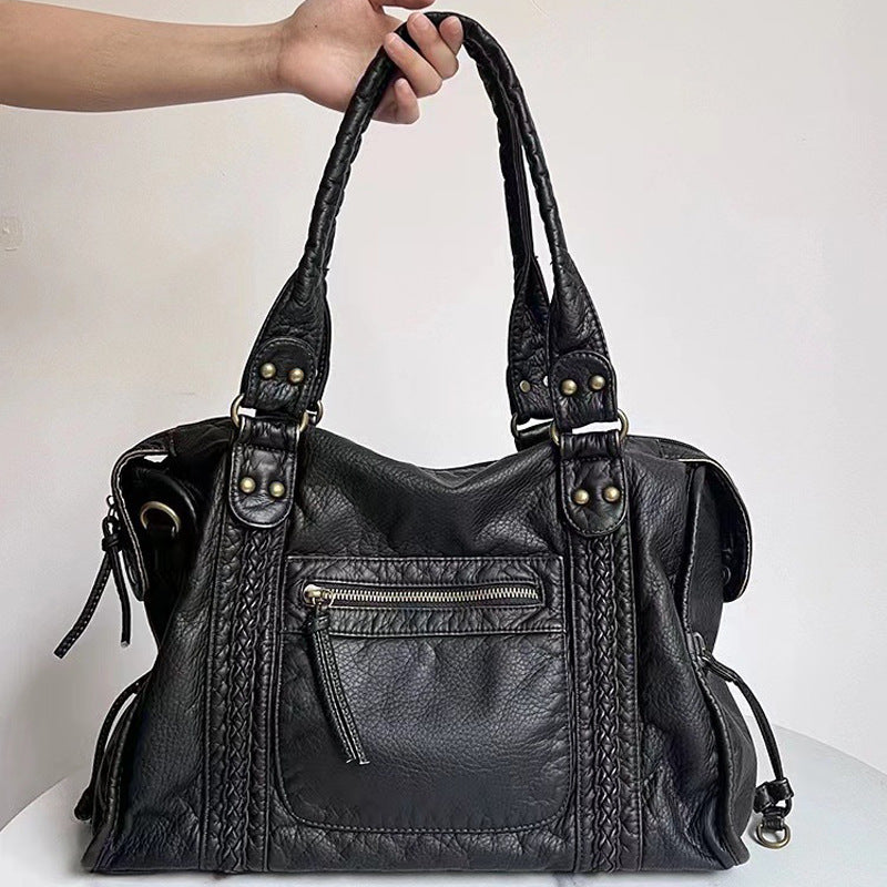 Damen Handtasche mit strukturierter Kunstlederoberfläche und praktischem Reißverschluss Nord Taschen
