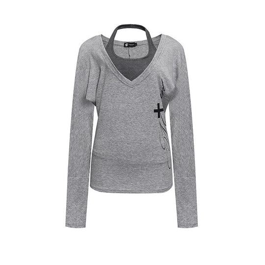 Damen Lagen-Langarmshirt mit tiefem V-Ausschnitt, Neckholder-Innenlayer und seitlichem Script-Print Nord Taschen