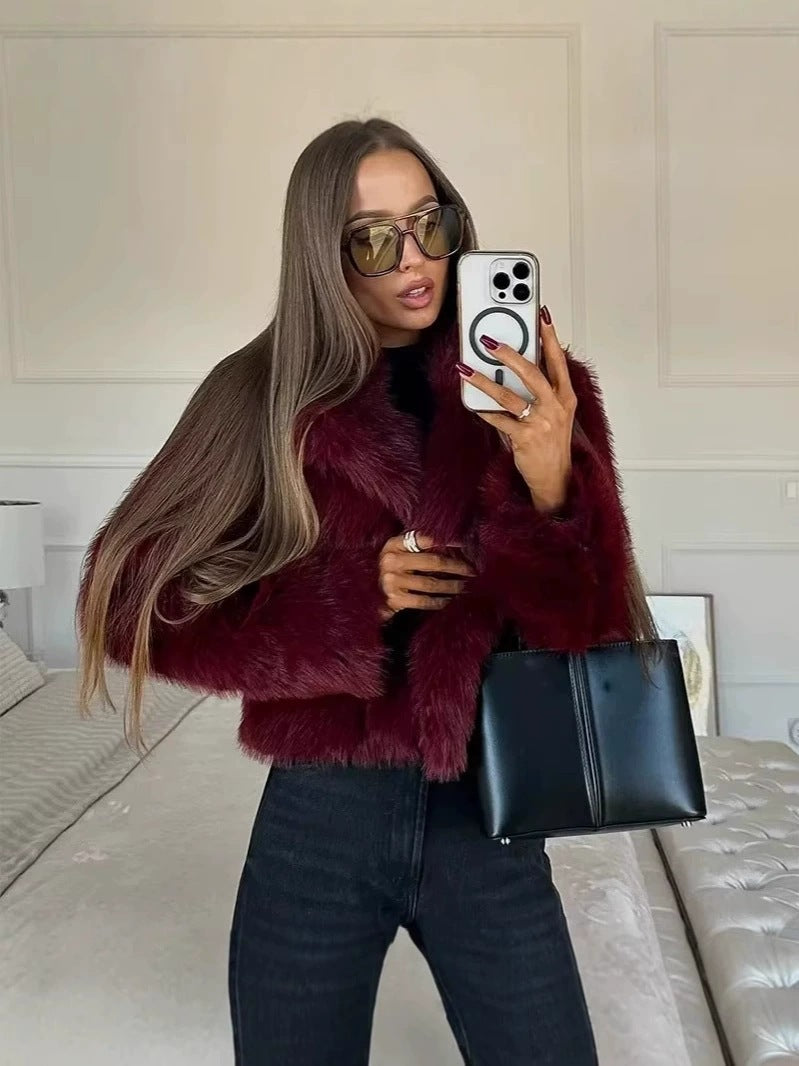 Damen Kurzer Teddy‑Faux‑Fur‑Cropped‑Blouson mit innenliegender Knopfleiste und soften Ärmelabschlüssen Nord Taschen