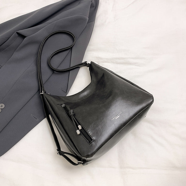 Damen praktische Umhängetasche mit elegantem Design Nord Taschen