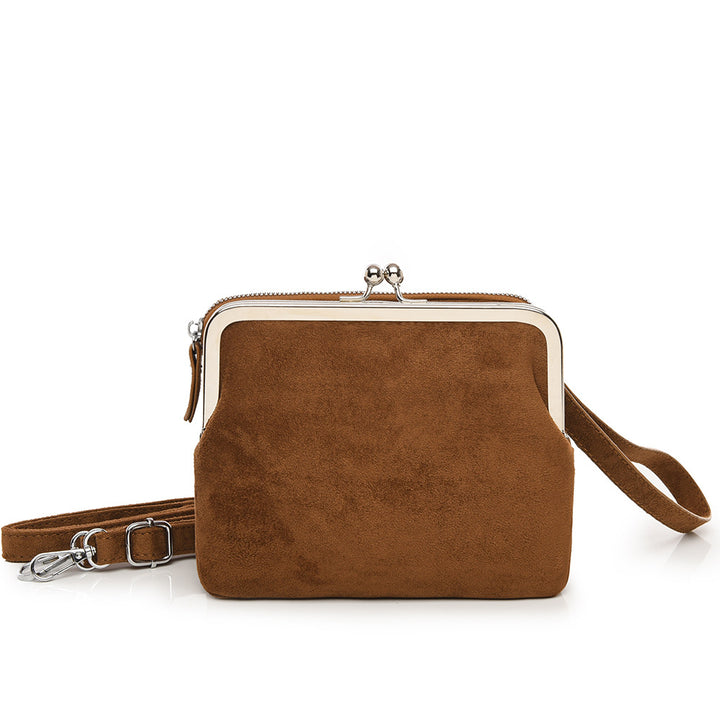 Damen Clutch mit dekorativem Metallverschluss Nord Taschen