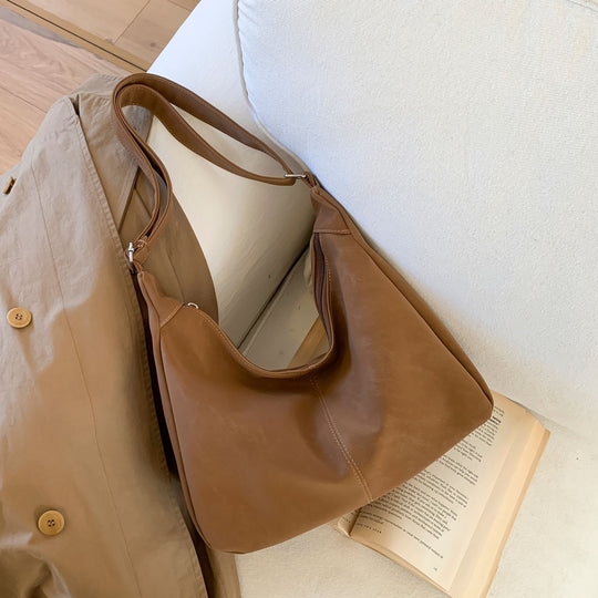 Damen elegante Hobo-Tasche aus softem Leder Nord Taschen