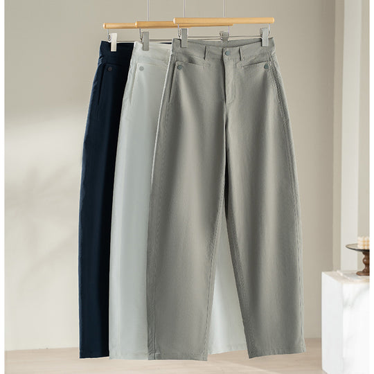 Damen Hochgeschnittene Weitbein-Hose aus fließendem Viskosemix mit Bügelfalte und Eingrifftaschen Nord Taschen