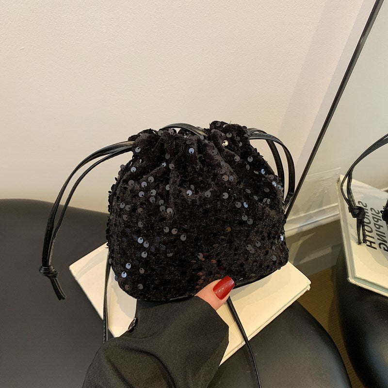 Damen glamouröse Umhängetasche mit funkelnden Pailletten Nord Taschen