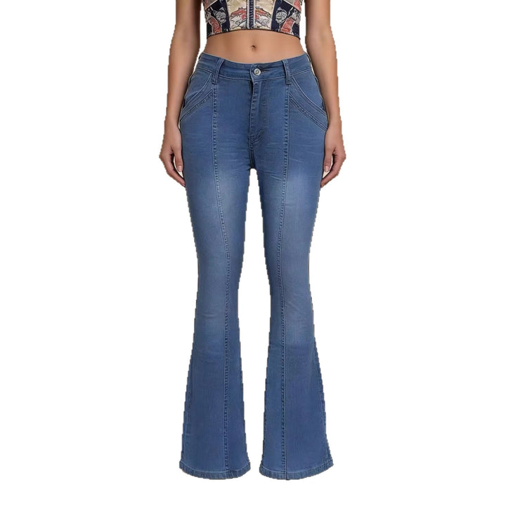 Damen hochgeschnittene taillierte Flared-Jeans mit mittiger Nahtführung und figurformender Hüftpartie Nord Taschen