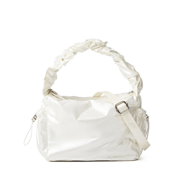 Damen Hobo-Tasche mit innovativem Faltendesign und geschmeidiger Oberfläche Nord Taschen