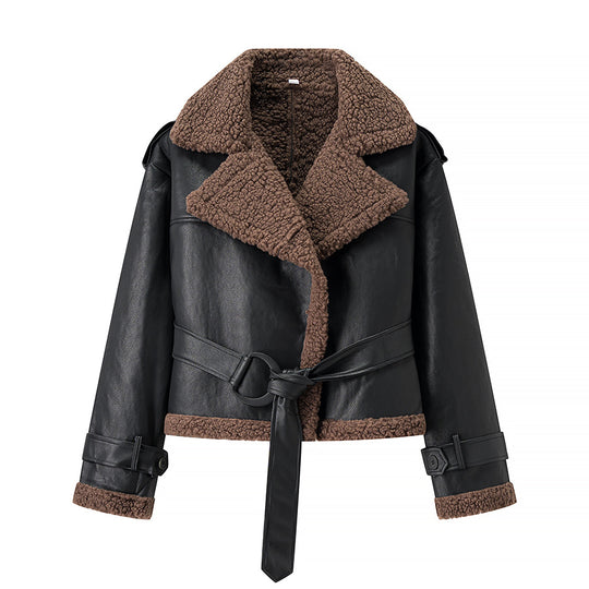 Damen Kurze Fliegerjacke aus Kunstleder mit Teddyfell-Kragen und Taillengürtel Nord Taschen