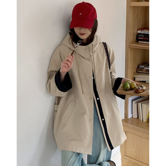 Damen Oversize Kapuzenjacke mit kontrastiertem Saum und Druckknopfleiste Nord Taschen