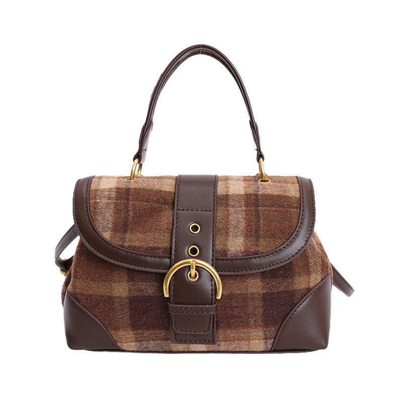 Damen Handtasche mit modernem Karomuster und elegantem Verschluss Nord Taschen