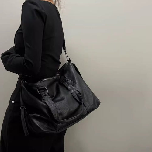 Damen Tragetasche mit verstellbarem Schulterriemen und robustem Design Nord Taschen
