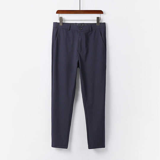 Herren Schmale Chino-Hose aus Stretch-Baumwollmix mit schmalem Bein und Bundfalten Nord Taschen