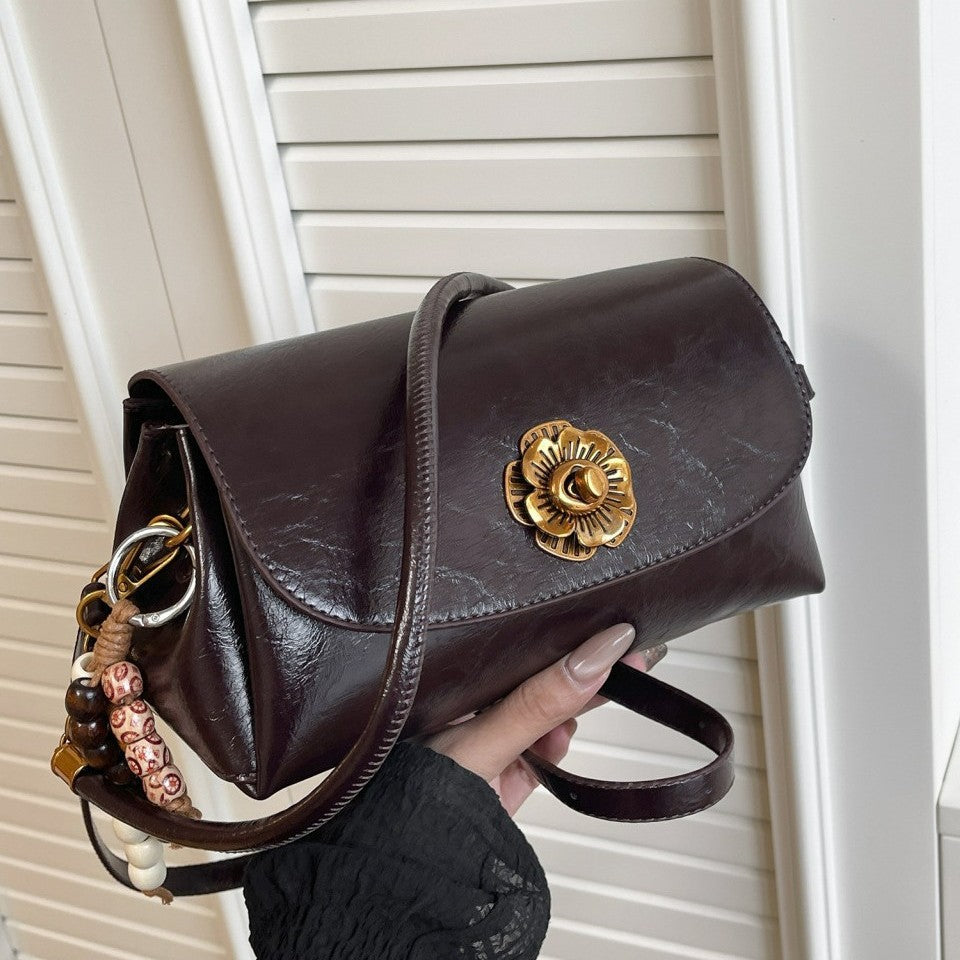 Damen elegante Umhängetasche mit floralem Verschluss Nord Taschen