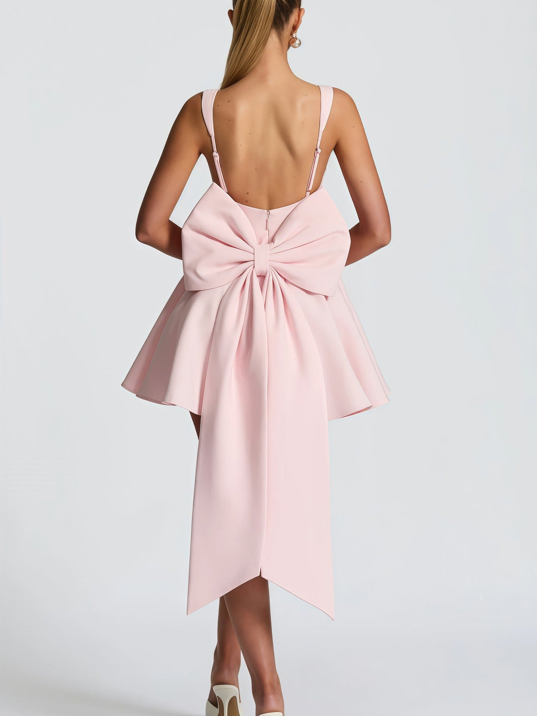 Damen Cocktailkleid mit oversized Schleifen-Design und fließendem Rock - Vittorelli