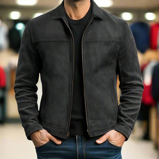 Herren Kurzblouson aus Wildleder mit Hemdkragen und seitlichen Eingrifftaschen Nord Taschen