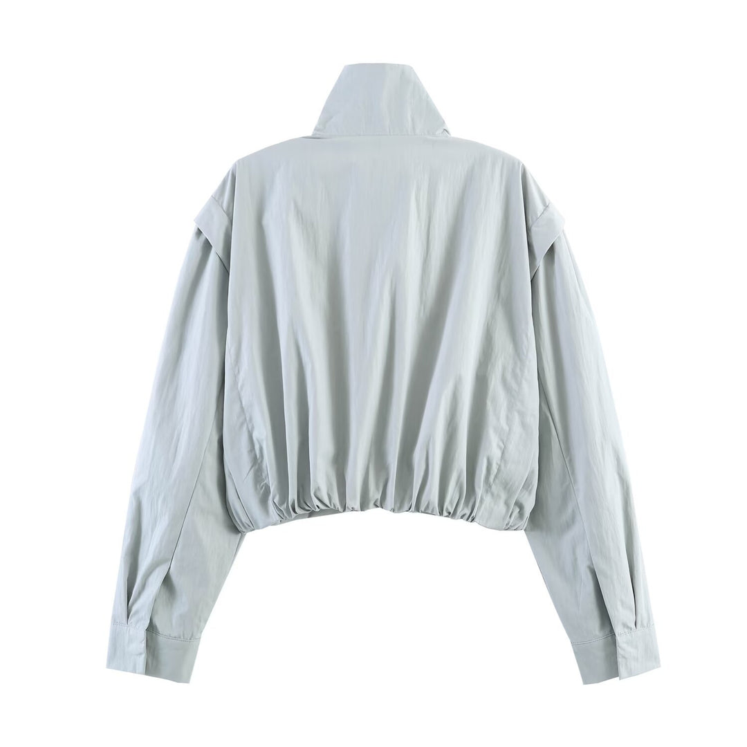 Damen Kurze Windjacke mit Stehkragen, oversized Ärmeln und verdeckter Front Nord Taschen