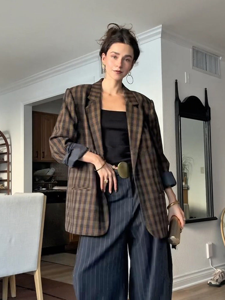 Damen Oversize-Karoblazer mit kastiger Silhouette und überschnittenen Schultern Nord Taschen