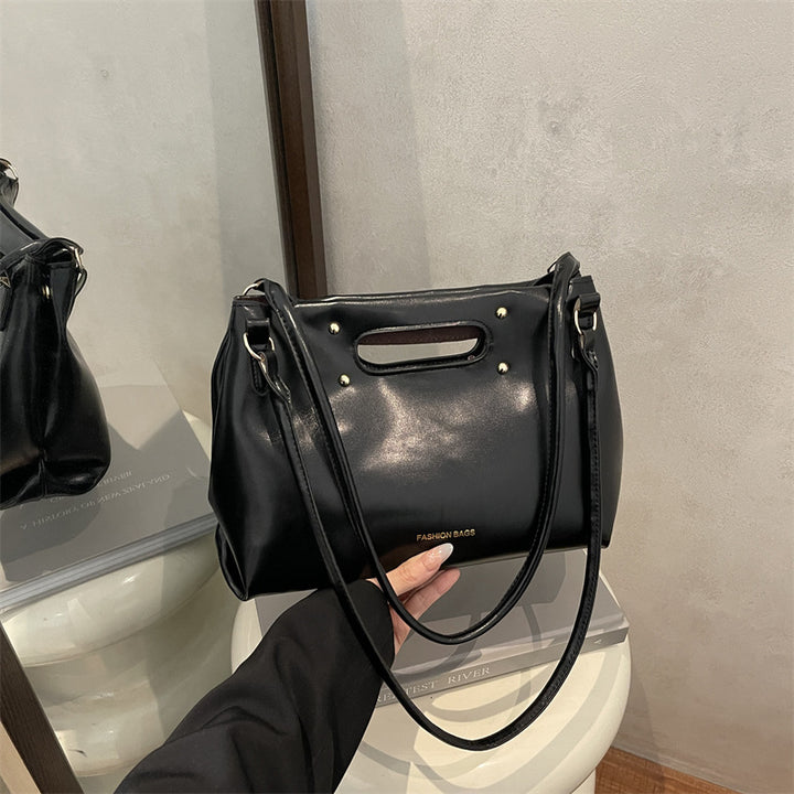 Damen Handtasche mit zeitlosem Design und hochwertiger Lederstruktur Nord Taschen