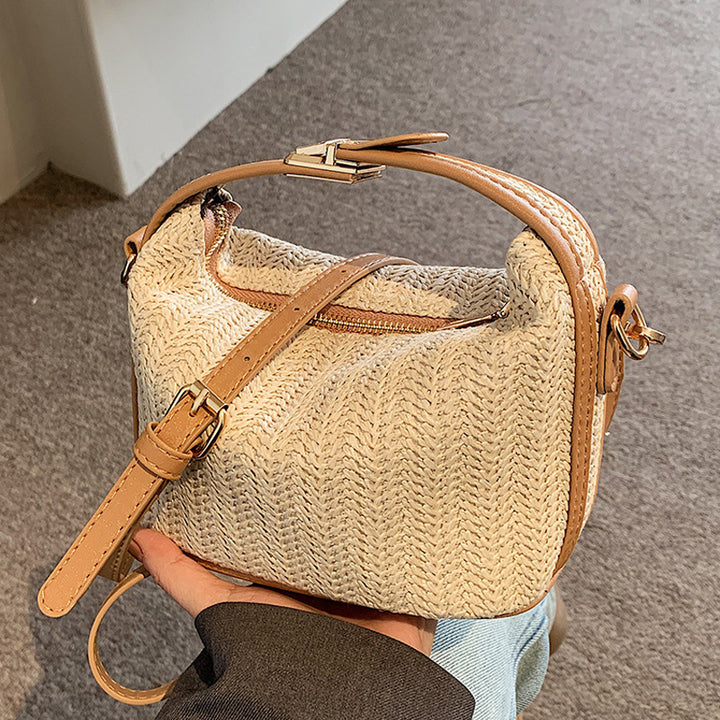 Damen Umhängetasche aus geflochtenem Naturmaterial mit elegantem Tragegurt Nord Taschen