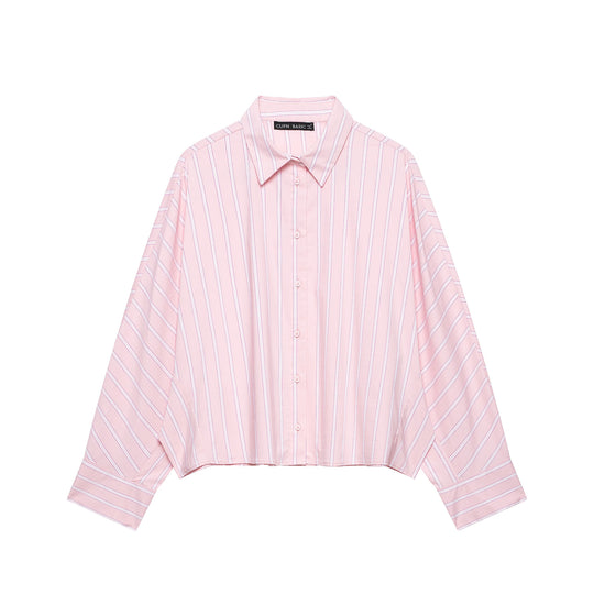 Damen Kurzgeschnittene Oversize‑Hemdbluse mit Nadelstreifen, Hemdkragen und verlängerten Manschetten Nord Taschen