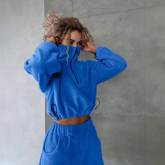 Damen Fleece-Cropped-Sweatshirt mit halbem Reißverschluss und Tunnelzug Nord Taschen