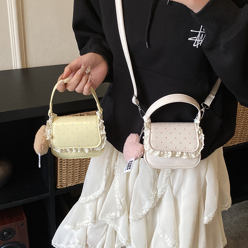 Damen Mini-Handtasche mit verspieltem Design und einzigartigen Details Nord Taschen